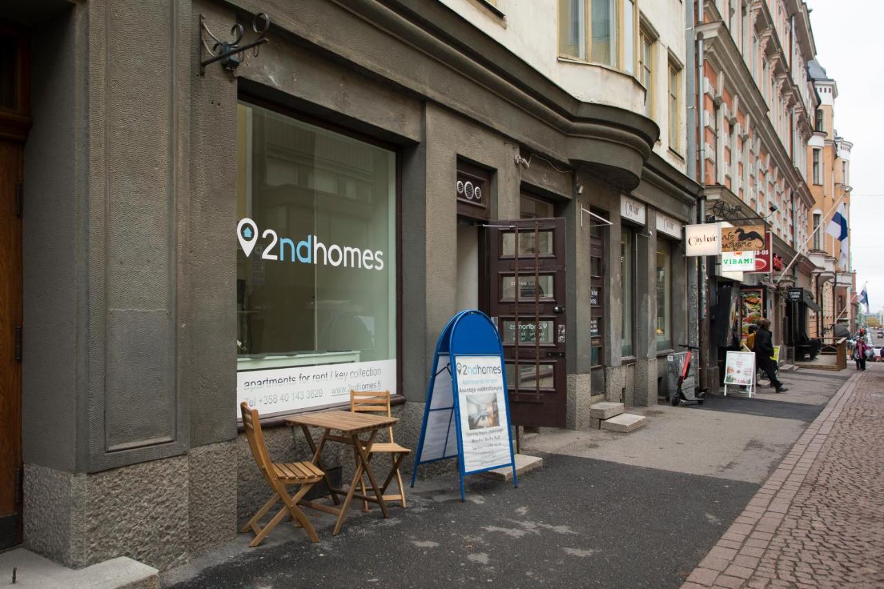 2Ndhomes City Center 2Br Apartment By The Finnish National Theatre With Balcony And Park View ヘルシンキ エクステリア 写真
